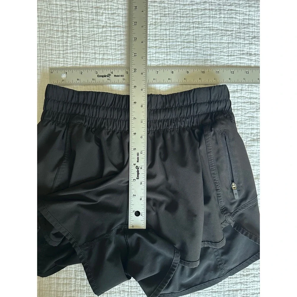 Lululemon Tracker Short V 4